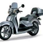 Scarabeo 200 vs Virago 250, Who would win in a fight?